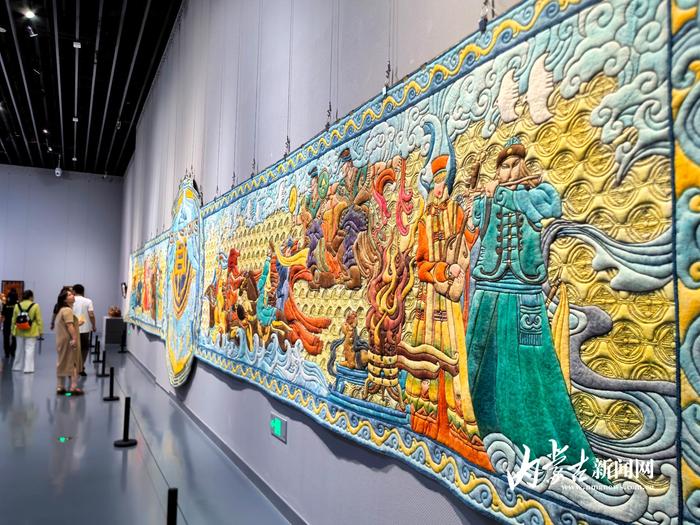 沿黄九省区民间工艺美术精品展在内蒙古美术馆开展 第3张